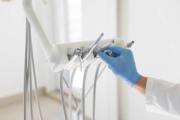 24/7 Emergency Teeth Whitening experts in Bushnell, IL